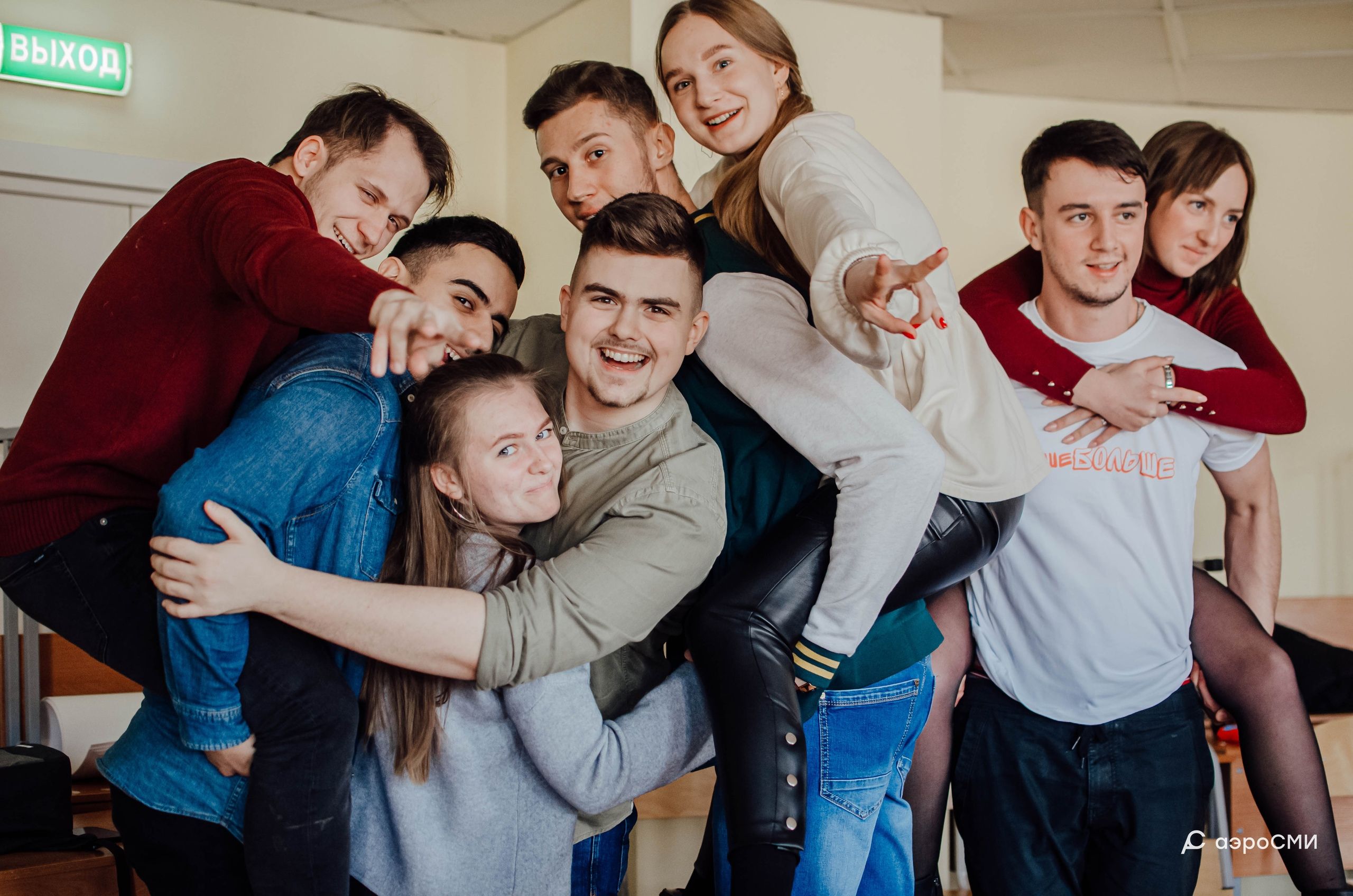 Odoo изображение и текстовый блок