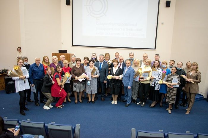 Odoo изображение и текстовый блок