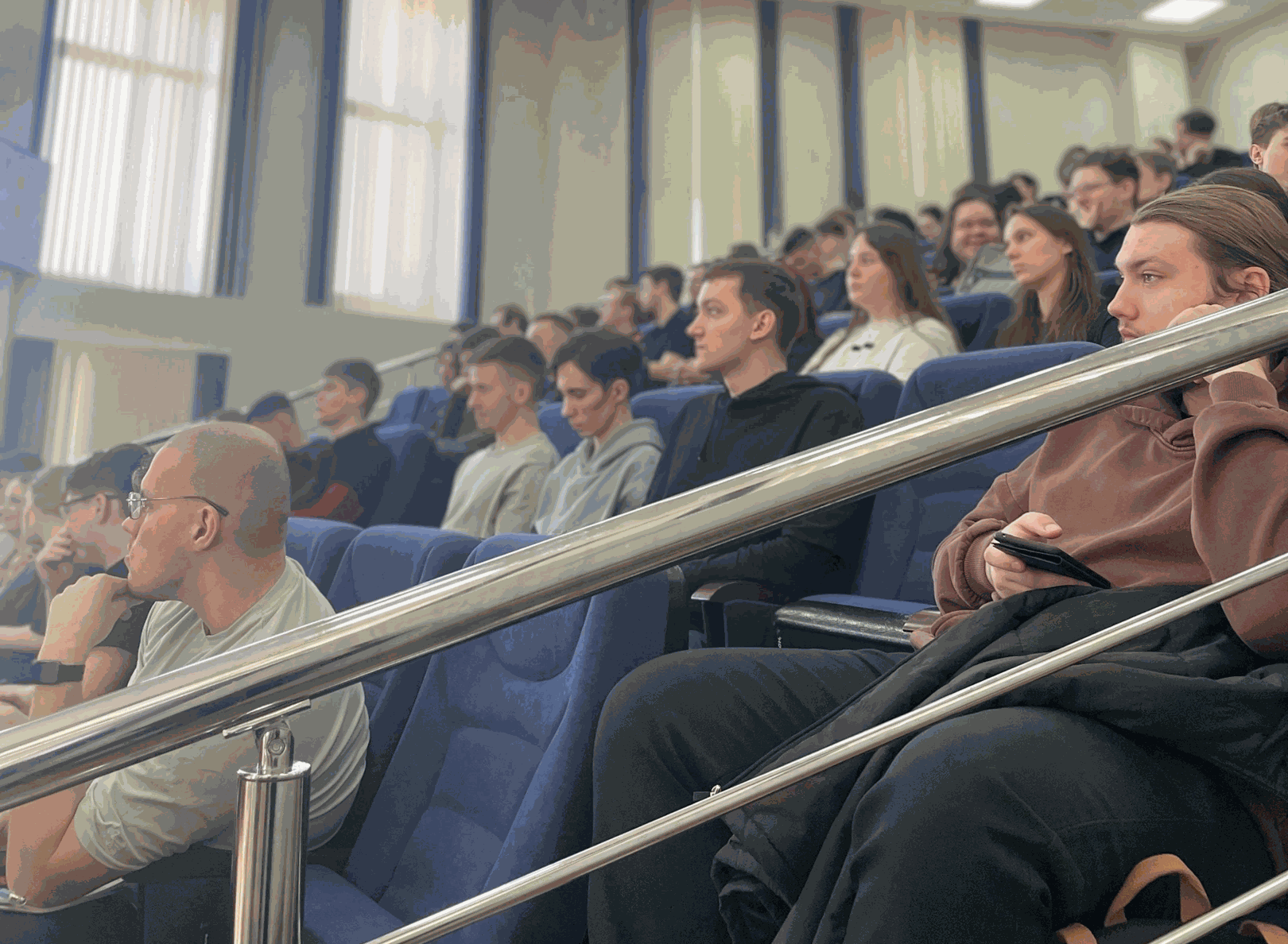 Odoo изображение и текстовый блок