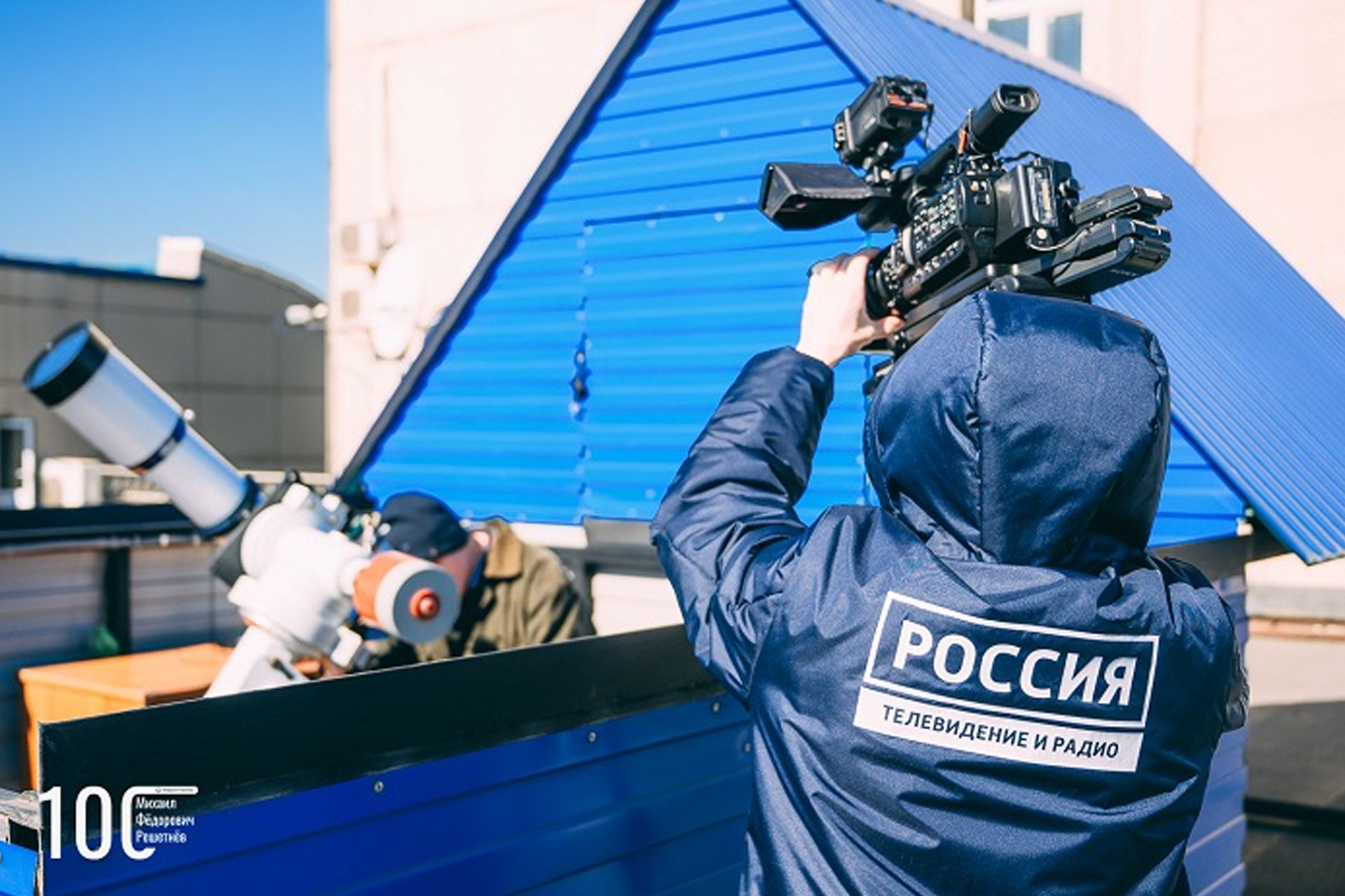 Odoo  текст и изображение блок