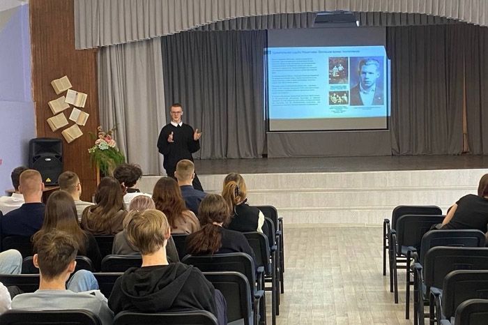 Odoo изображение и текстовый блок